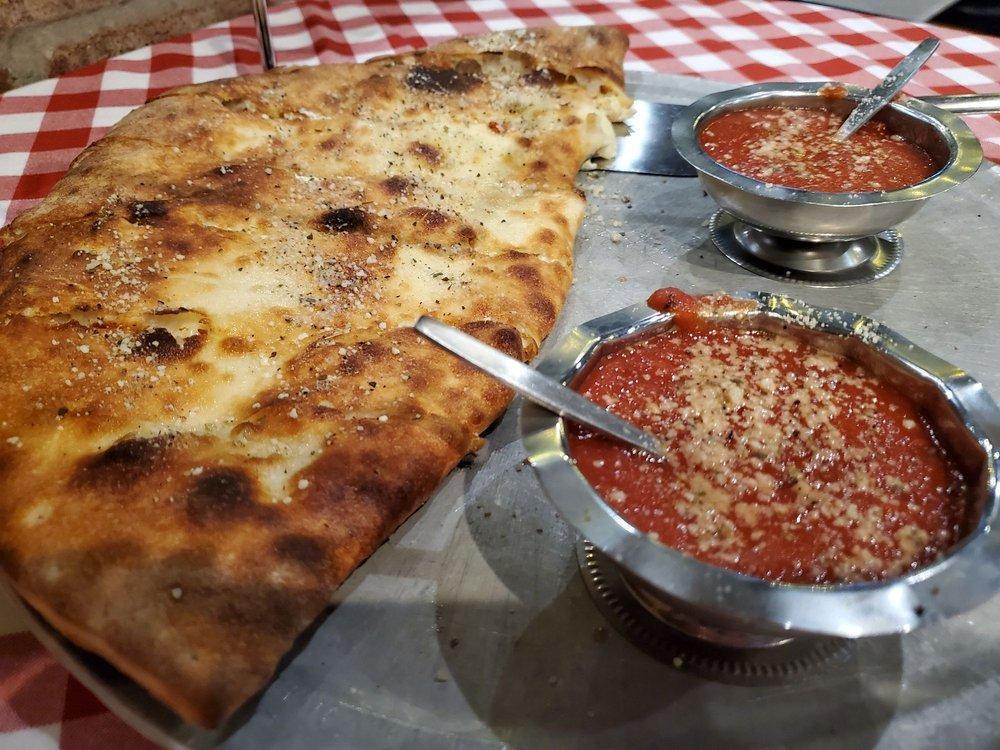 Grimaldi's Pizzeria · Lunch · Calzones · Dinner · Pizza · Salads · Italian