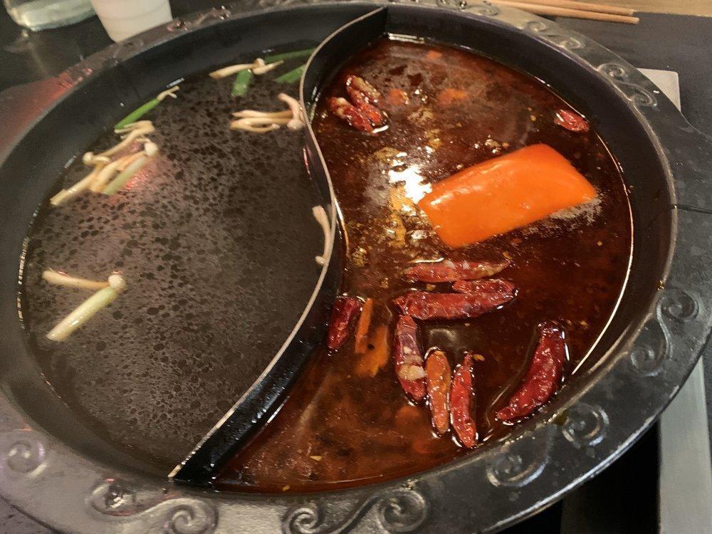 Jin Li Yuan · Hot Pot · Szechuan · Soup