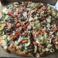 Chicken Pesto Pizza · Pesto sauce, mozzarella cheese, fresh garlic, fresh mushrooms, red onions, fresh tomatoes, c...