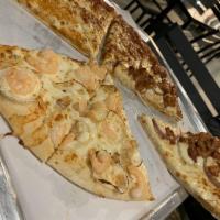 4 Seasons Pizza · Classic, 4 cheese, barbecue chicken, roasted garlic and shrimp.