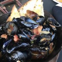 Angry Mussels · 