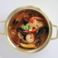 Spicy Seafood Champon Nabe · 