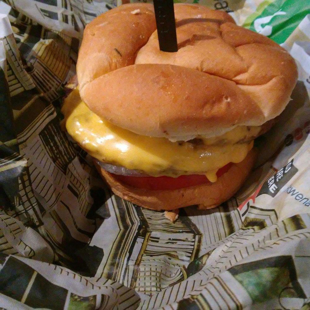 Wahlburgers · Burgers · American