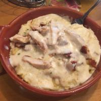 Asiago Tortelloni Alfredo with Grilled Chicken · 