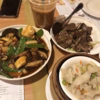 Beef Tripe with Ginger Dinner · 