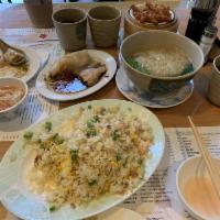 Steamed Chicken Feet Dinner · 