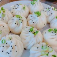 Sen Jian Baos Pan Fried Dumplings · 
