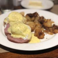 Eggs Benedict · 