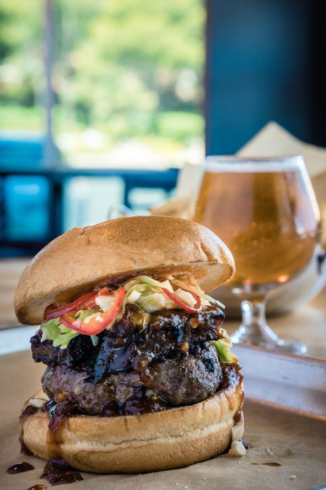 595 Craft And Kitchen · Asian Fusion · Pubs · Burgers