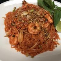 Pad Thai with Shrimp Noodle Bowl · 