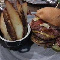 Double Yankee Burger · 