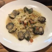 Linguine with Clams · 