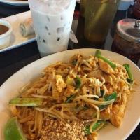 Pad Thai Noodles · 