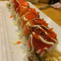 5 Star Roll · Shrimp tempura, crab mix, salmon, tuna, avocado, masago, unagi and white sauce. 