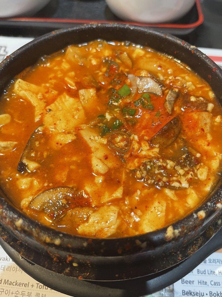 Seoul Tofu · Soup · Korean · Salads · Cakes · Chicken