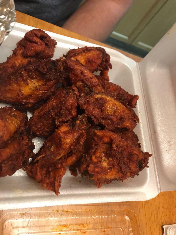 Hot Fried Chicken Wings · 