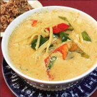 Red Curry · Bamboo, green beans, bell peppers and basil. Spicy. ONLY USE SPECIAL INSTRUCTIONS TO REMOVE ...