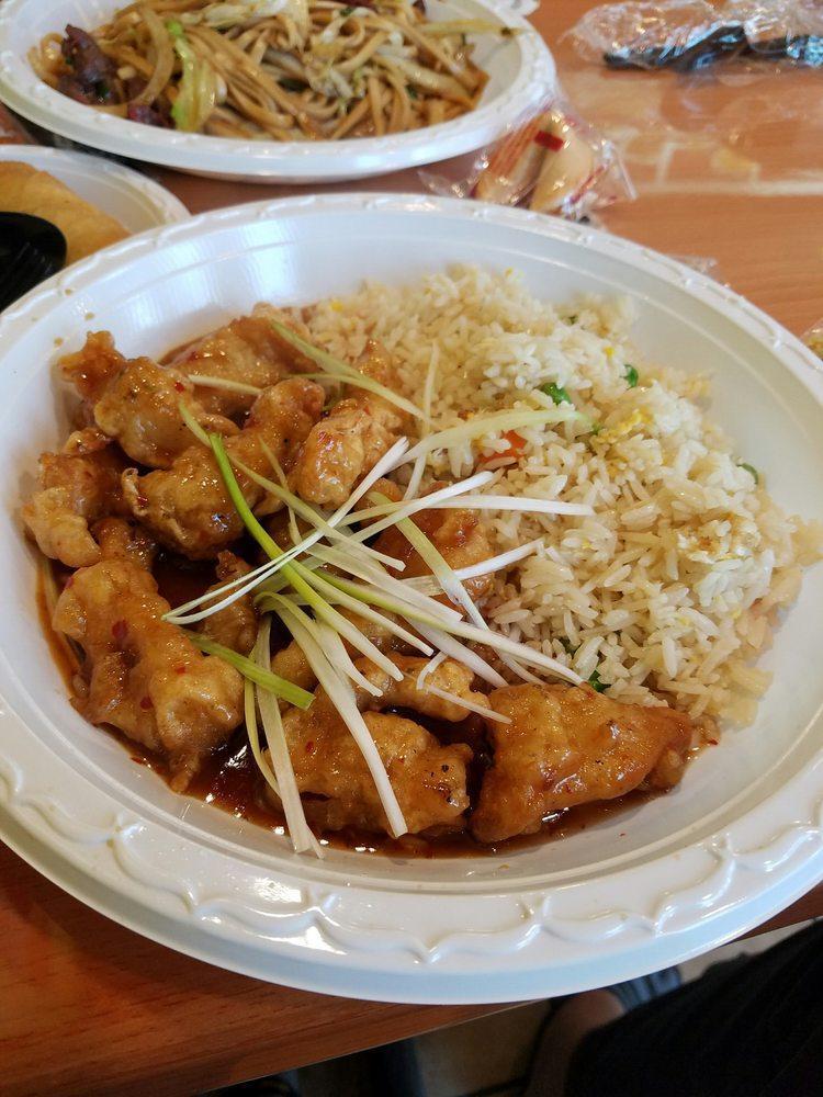 Tom's Asian Bistro · Asian Fusion · Chinese