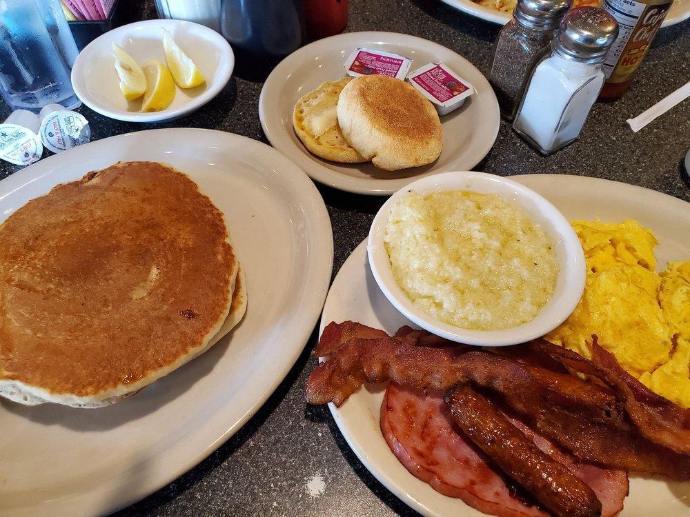 Magnolia Diner · Diners · Breakfast & Brunch · American