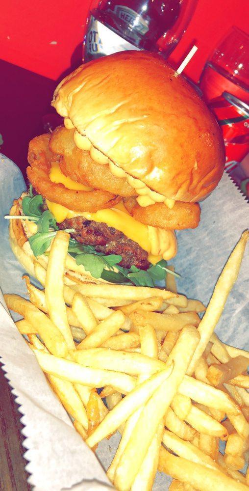Fat Burger · 