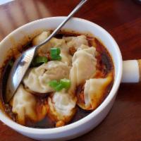 Sour and Spicy Wontons · 