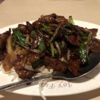 Mongolian Beef · Serves 6-10