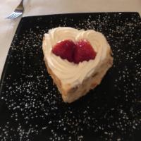 Strawberry Grand Marnier Cake · 