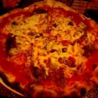 Italian Beef Giardiniera Pizza · 