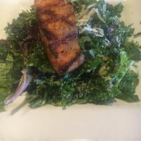 Grilled Salmon & Kale Salad · 