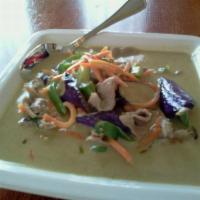 Green Curry · Green curry with eggplant, bell pepper, carrot and basil. Curry cooked with coconut milk. Ho...