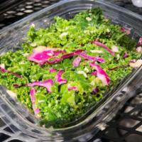 Parsley Kale Salad · 