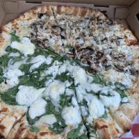 Spinach, Garlic and Ricotta Pizza · 