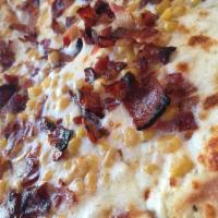 Bacon and Corn Pizza 11
