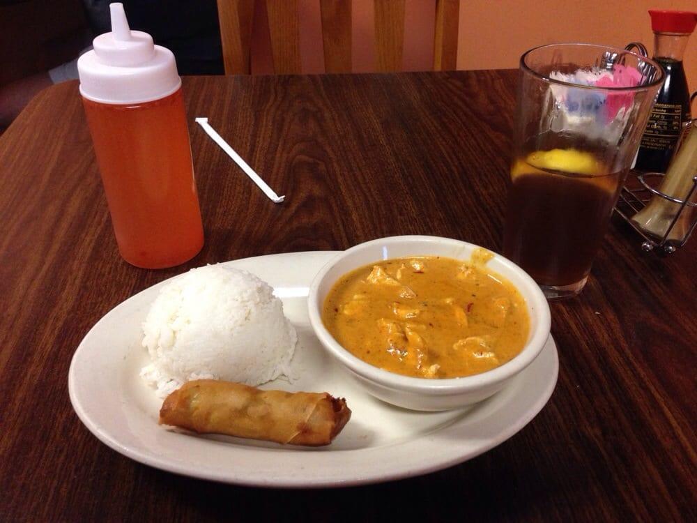 Panang Curry · Your choice of meat in a spicy Penang curry paste. Served with a side of white rice. Served with jasmine rice. Spicy.