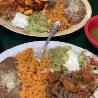 Bistec Ranchero Platillo · Beef, onions, tomato, serrano pepper