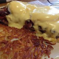 Corned Beef Hash Eggs Benedict · 