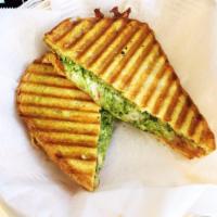 Pesto Sandwich · 