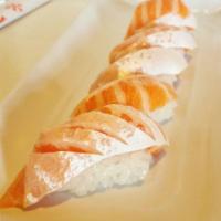 Salmon Belly Sushi · 