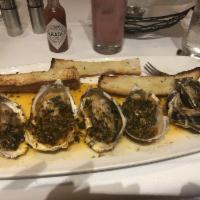 Louisiana Style Broiled Oysters · 
