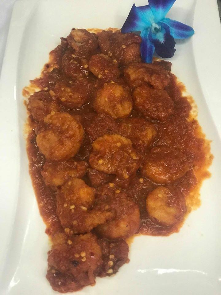 Hotsy Totsy Shrimp Dinner · Rock shrimp made in a spicy marinara sauce.