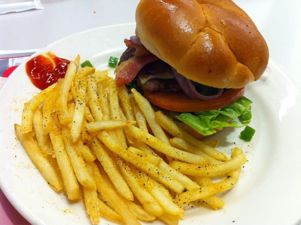 Steak ’n Shake · Burgers · Fast Food · American