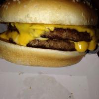 Ultimate Cheeseburger · 