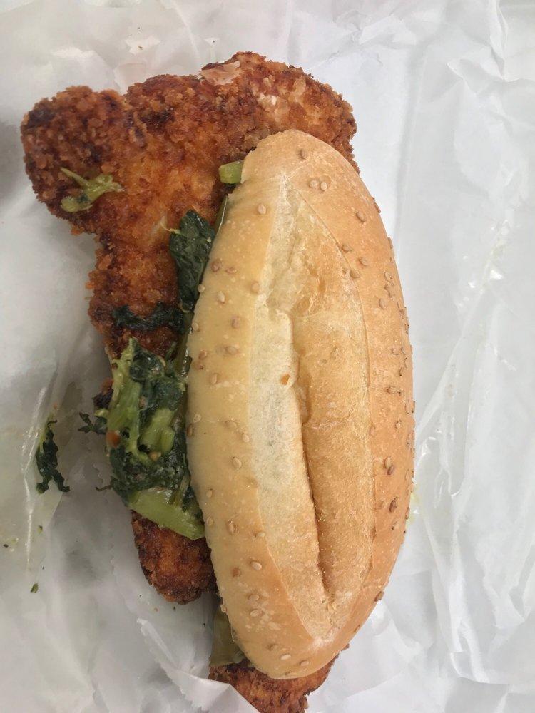 Fat Daddy's Deli · Delis