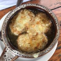 Maui Onion Soup · 
