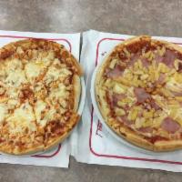 Hawaiian Pizza · Sliced Ham Marinated With Fresh Pineapple