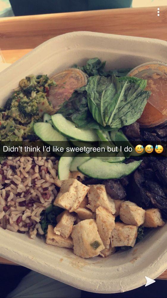 sweetgreen · Organic · Salad · Healthy · Vegetarian · Bowls · Lunch · Dinner · Vegan · Chicken · Salads