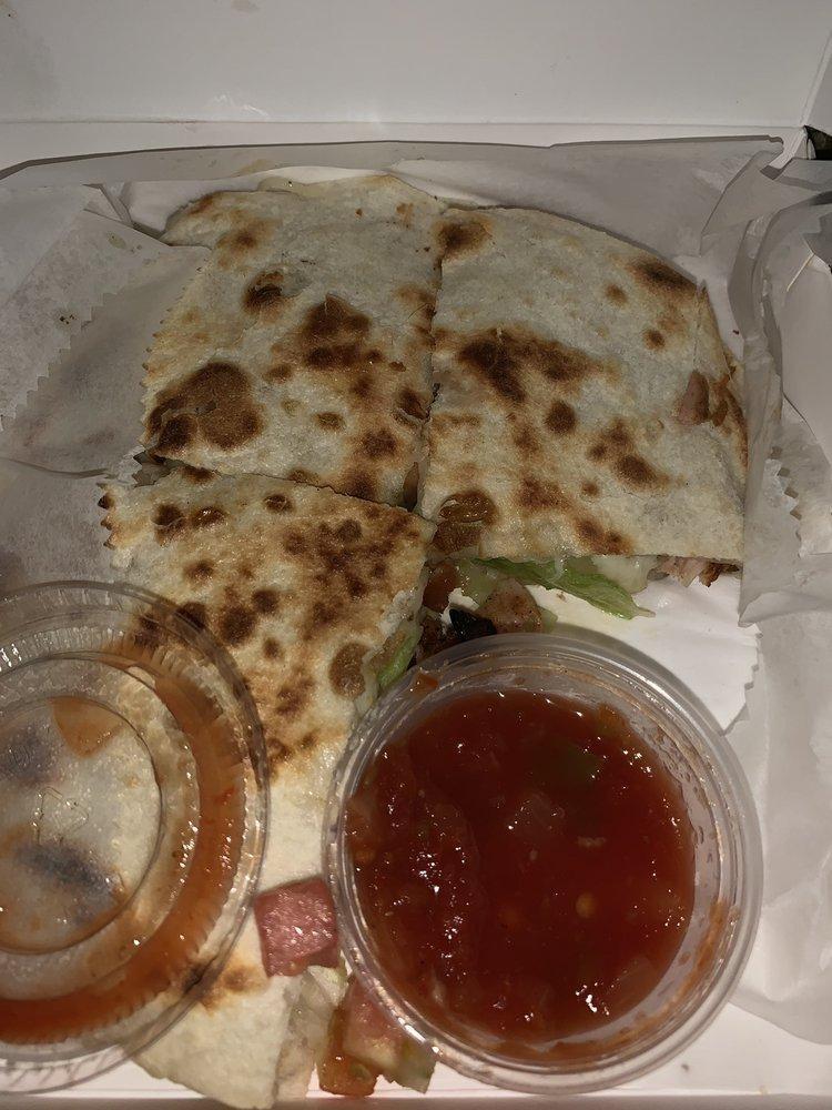 Supreme Chicken Quesadilla · 