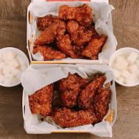 Soy Garlic Wings · Marinated wings with soy and garlic sauce, the flavor is bold and rich while it is not salty...