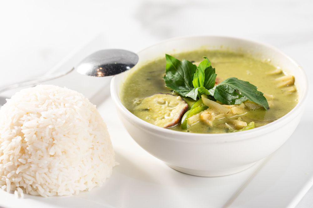 Green Curry · Green curry chili paste in coconut milk with bamboo shoot, bell pepper, basil and eggplant.