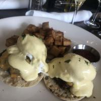 Eggs Benedict · 